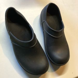 Croc Work Clogs